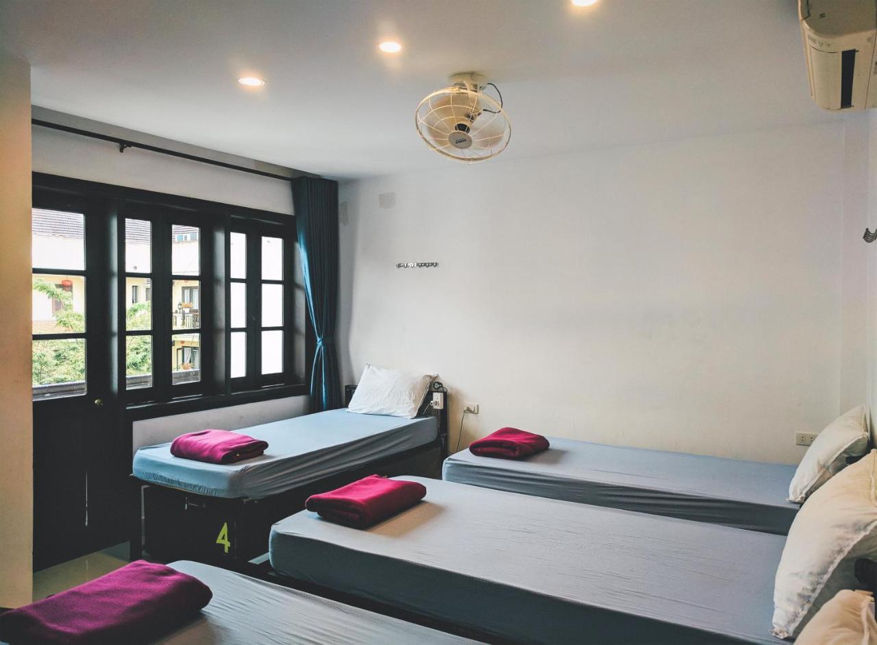 Tribee Kinh Hostel & Bar Хойан Экстерьер фото