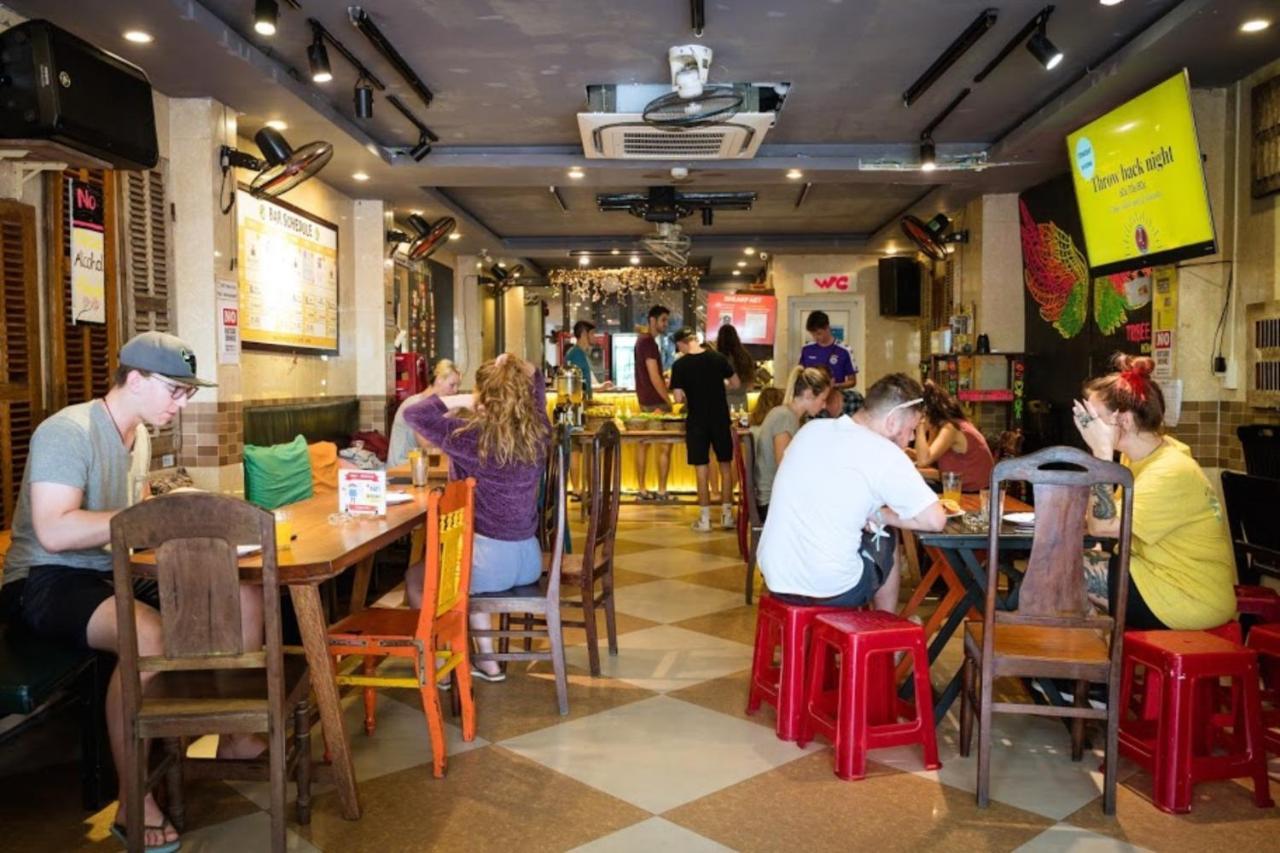 Tribee Kinh Hostel & Bar Хойан Экстерьер фото
